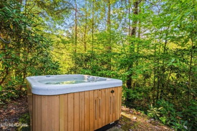 This Gatlinburg cabin offers the perfect blend of convenience on Bent Creek Golf Course in Tennessee - for sale on GolfHomes.com, golf home, golf lot