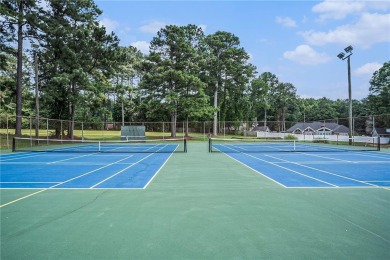 Well-maintained 3-sided brick home in a sought-after Honey Creek on Honey Creek Country Club in Georgia - for sale on GolfHomes.com, golf home, golf lot
