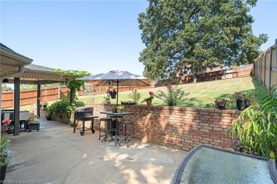 Welcome to this beautiful 4-bedroom, 2.5-bath home perfectly on Eagle Crest Golf Course in Arkansas - for sale on GolfHomes.com, golf home, golf lot