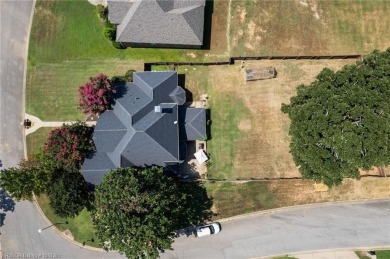 Welcome to this beautiful 4-bedroom, 2.5-bath home perfectly on Eagle Crest Golf Course in Arkansas - for sale on GolfHomes.com, golf home, golf lot