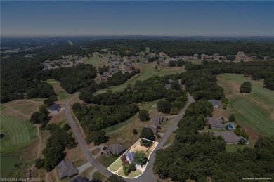 Welcome to this beautiful 4-bedroom, 2.5-bath home perfectly on Eagle Crest Golf Course in Arkansas - for sale on GolfHomes.com, golf home, golf lot