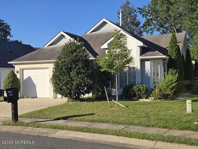 Turnbury Model in Greenbrier Woodlands. Two bedrooms, two full on Greenbriar Woodlands in New Jersey - for sale on GolfHomes.com, golf home, golf lot