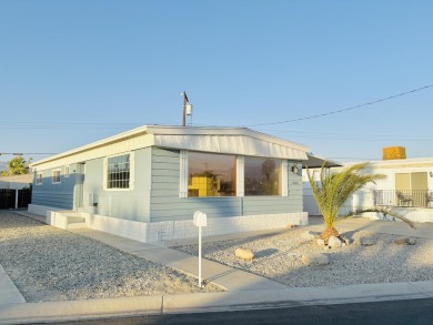 Beautifully Updated Double-Wide in the 55+ Community of Tri Palm on The Club At Shenandoah Springs in California - for sale on GolfHomes.com, golf home, golf lot