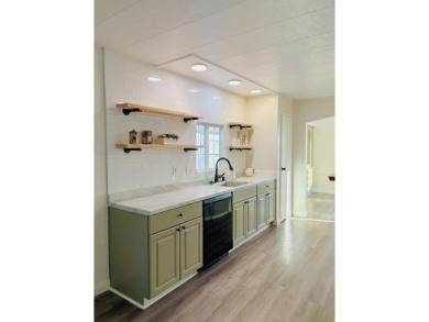 Beautifully Updated Double-Wide in the 55+ Community of Tri Palm on The Club At Shenandoah Springs in California - for sale on GolfHomes.com, golf home, golf lot
