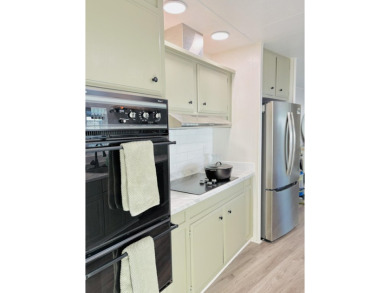 Beautifully Updated Double-Wide in the 55+ Community of Tri Palm on The Club At Shenandoah Springs in California - for sale on GolfHomes.com, golf home, golf lot