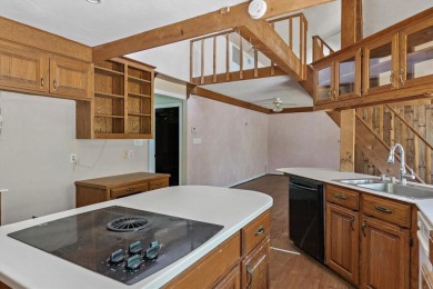 Step into this beautifully designed 2-bedroom, 2-bath home that on Hide-A-Way Lake Golf Course in Texas - for sale on GolfHomes.com, golf home, golf lot