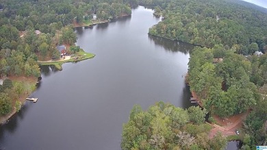 Welcome to Million Dollar Lakes. This 3-bedroom, 1.5-bath home on Lakeview Country Club in Alabama - for sale on GolfHomes.com, golf home, golf lot