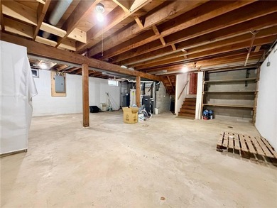 Welcome to this inviting 3-bedroom, 2-bath home located in on Worthington Country Club in Minnesota - for sale on GolfHomes.com, golf home, golf lot