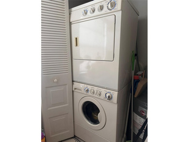 Best location in the community! This 2-bedroom, 2-bath, 55+ on  in Florida - for sale on GolfHomes.com, golf home, golf lot