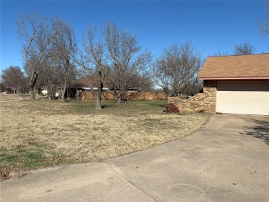 Four Bedroom  2.5 bath on oversized corner lot in Golf Country on Legends Country Club in Texas - for sale on GolfHomes.com, golf home, golf lot