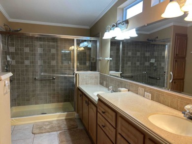 2 BEDROOM - 2 BATHROOM - OFFICE - SUNROOM This 2003 Palm Harbor on Scotland Yards Golf Club in Florida - for sale on GolfHomes.com, golf home, golf lot