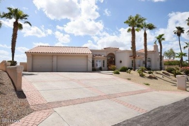 Gorgeous home located in the prestigious Residential Estates on London Bridge Golf Course in Arizona - for sale on GolfHomes.com, golf home, golf lot