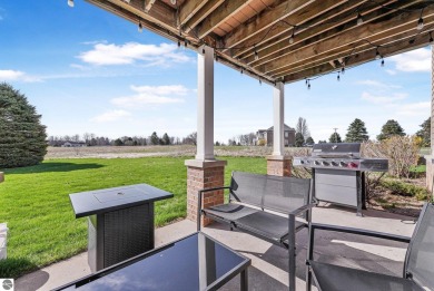 This two bed, two bath condo is the turn-key, low maintenance on Mistwood Golf Course in Michigan - for sale on GolfHomes.com, golf home, golf lot