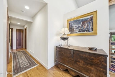 Discover the charm of this stunning single-level home located in on Park Meadows Country Club in Utah - for sale on GolfHomes.com, golf home, golf lot