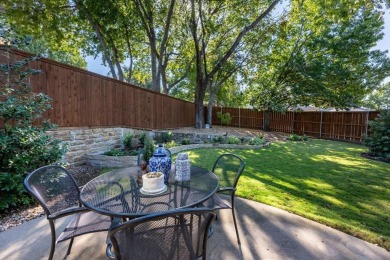 Charming and completely refreshed, this single story-and-a-half on The Shores Country Club in Texas - for sale on GolfHomes.com, golf home, golf lot