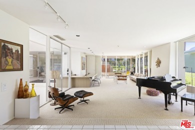 Fantastic value-driven price for this Mid-Century William F on Tamarisk Country Club in California - for sale on GolfHomes.com, golf home, golf lot