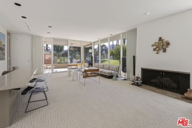 Fantastic value-driven price for this Mid-Century William F on Tamarisk Country Club in California - for sale on GolfHomes.com, golf home, golf lot