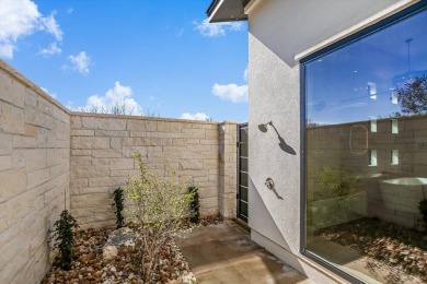 BRAND NEW LUXURY CUSTOM HOME IN THE RESERVE AT SUMMIT ROCK! on Summit Rock Golf Course in Texas - for sale on GolfHomes.com, golf home, golf lot