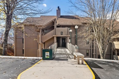GOLF ENTHUSIAST! Soak in the Great Smoky Mountain scenery right on Bent Creek Golf Course in Tennessee - for sale on GolfHomes.com, golf home, golf lot