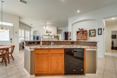 This meticulous 4 BR, 2 Bath, 2 LA, 2487 sq ft home located in on Oakmont Country Club in Texas - for sale on GolfHomes.com, golf home, golf lot