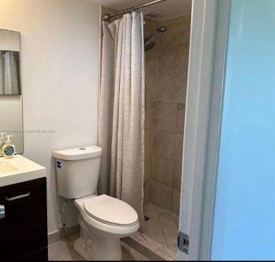 Welcome to your serene sanctuary in the gated community of on Inverrary Country Club in Florida - for sale on GolfHomes.com, golf home, golf lot