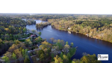 OWNER FINANCING AVAILABLE !!!  This two bedroom, one bath on River Golf and County Club at Lake Royale in North Carolina - for sale on GolfHomes.com, golf home, golf lot