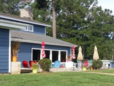 OWNER FINANCING AVAILABLE !!!  This two bedroom, one bath on River Golf and County Club at Lake Royale in North Carolina - for sale on GolfHomes.com, golf home, golf lot