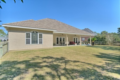 ****ABSOLUTELY BEAUTIFUL**** This AMAZING 4 bedroom 2.5 bath on Hombre Golf Club in Florida - for sale on GolfHomes.com, golf home, golf lot