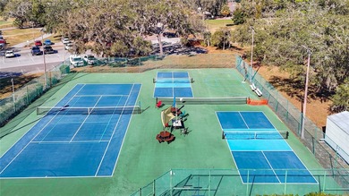 Reduced! And priced to sell! Make an offer today!  Are you on Meadow Oaks Golf and Country Club in Florida - for sale on GolfHomes.com, golf home, golf lot