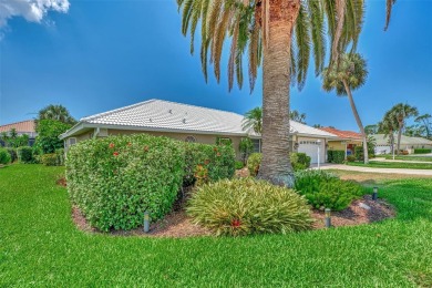 Appealing three bedroom, two and a half bath, pool home in on Waterford Golf Club in Florida - for sale on GolfHomes.com, golf home, golf lot