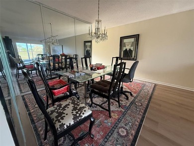 YOU CAN CHANGE THE INSIDE BUT CAN'T CHANGE THE OUTSIDE. Original on Wynmoor Golf Course in Florida - for sale on GolfHomes.com, golf home, golf lot