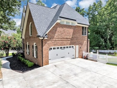 Where do I even start? This Brookstone beauty truly checks all on Brookstone Golf and Country Club in Georgia - for sale on GolfHomes.com, golf home, golf lot