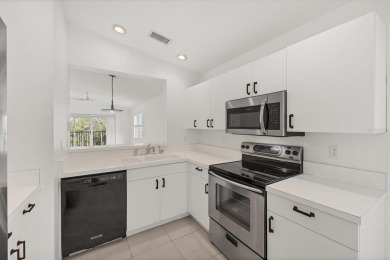 One or more photo(s) has been virtually staged. Welcome to on Stoneybrook Golf and Country Club of Sarasota in Florida - for sale on GolfHomes.com, golf home, golf lot