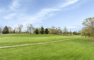 Gorgeous, one owner 3 bedroom 2 1/2 bath cluster home in the on Briarwood Golf Club At Wiltshire in Ohio - for sale on GolfHomes.com, golf home, golf lot