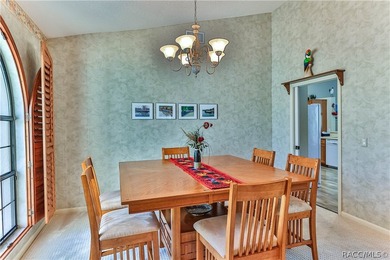 Sugarmill Woods Classic Driftwood model single-family pool home on Sugarmill Woods Golf and Country Club in Florida - for sale on GolfHomes.com, golf home, golf lot