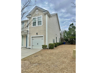 This well-maintained end-unit townhome in Sunrise / The Farm on Golf Club At Wescott Plantation in South Carolina - for sale on GolfHomes.com, golf home, golf lot
