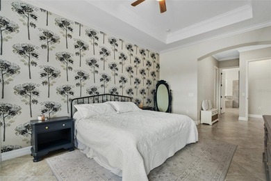 Welcome to refined Florida living in the golf-cart-friendly on Plantation Golf and Country Club in Florida - for sale on GolfHomes.com, golf home, golf lot