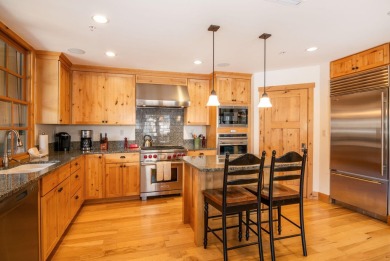 Elkhorn Springs Penthouse with 4BR, 4.5 baths, TV area, great on Elkhorn Golf Club in Idaho - for sale on GolfHomes.com, golf home, golf lot