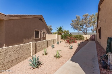 Stunning 4-br, 3-car garage home on a massive lot almost a half on Desert Mirage Golf Course in Arizona - for sale on GolfHomes.com, golf home, golf lot