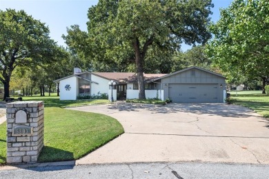 Welcome to your new home on the golf course!!! This amazing home on De Cordova Bend Country Club in Texas - for sale on GolfHomes.com, golf home, golf lot