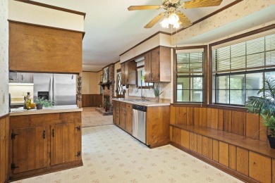 Lakefront Living... Welcome home to this 3BD / 2BA with separate on Pine Creek Golf Club in Mississippi - for sale on GolfHomes.com, golf home, golf lot