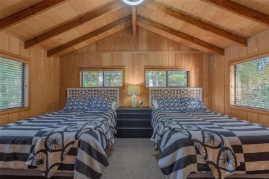 This stunning, fully furnished 4 bed and 2 bath lakefront chalet on Innsbrook Resort Golf Course in Missouri - for sale on GolfHomes.com, golf home, golf lot