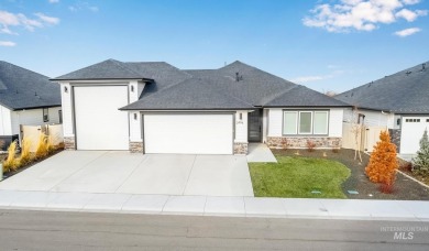 This newer home was built by Pioneer Homes, and has all the on Hunters Point Golf Club in Idaho - for sale on GolfHomes.com, golf home, golf lot