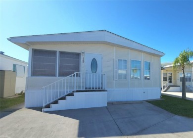 1996 MOBILE HOME IN ACTIVE 55+ COMMUNITY. FURNISHED one bedroom on River Run Golf Links in Florida - for sale on GolfHomes.com, golf home, golf lot
