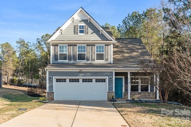 You'll be impressed by this beautiful, move-in ready home in the on Edgewater Golf Club in South Carolina - for sale on GolfHomes.com, golf home, golf lot
