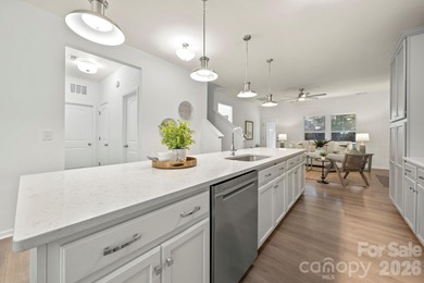 You'll be impressed by this beautiful, move-in ready home in the on Edgewater Golf Club in South Carolina - for sale on GolfHomes.com, golf home, golf lot
