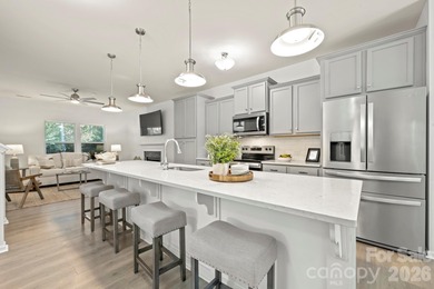 You'll be impressed by this beautiful, move-in ready home in the on Edgewater Golf Club in South Carolina - for sale on GolfHomes.com, golf home, golf lot