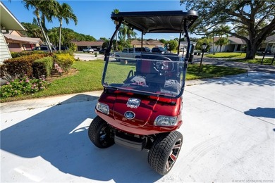 Beautifully furnished and completely turnkey, this 2BR/2BA villa on Eagle Wood Golf Course in Florida - for sale on GolfHomes.com, golf home, golf lot