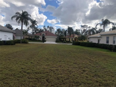 NO CDD, LOW HOA, and No Mandatory Golf Membership--River Club on The River Club in Florida - for sale on GolfHomes.com, golf home, golf lot