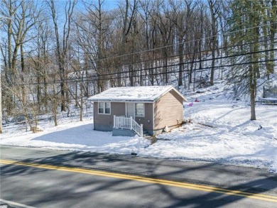 Located close to shopping and highway access, this quaint ranch on The Club At Morgan Hill in Pennsylvania - for sale on GolfHomes.com, golf home, golf lot